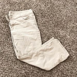 American Eagle Crop Pants Khaki size 16